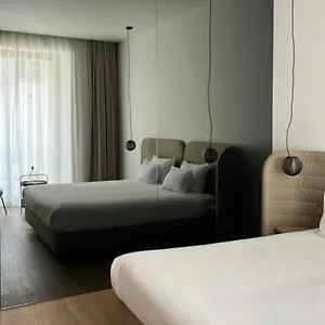 Hotel De Tourrel, Remy De Provence, A Member Of Design